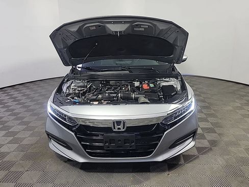 Used 2018 Honda Accord LX image 12