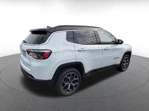 Used 2025 Jeep Compass Limited AWD/4WD image 14