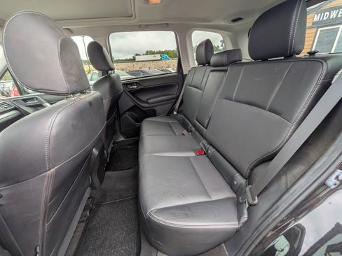 Used 2015 Subaru Forester 2.5i Limited AWD/4WD image 22