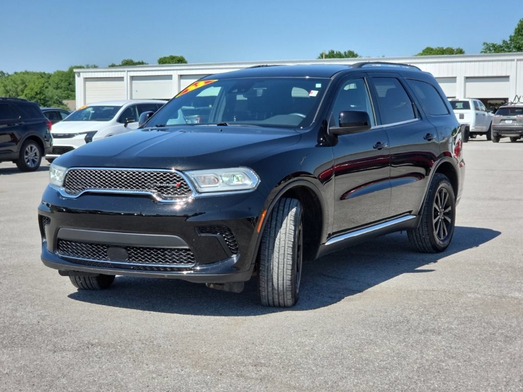Used 2023 Dodge Durango SXT Launch Edition AWD/4WD image 3