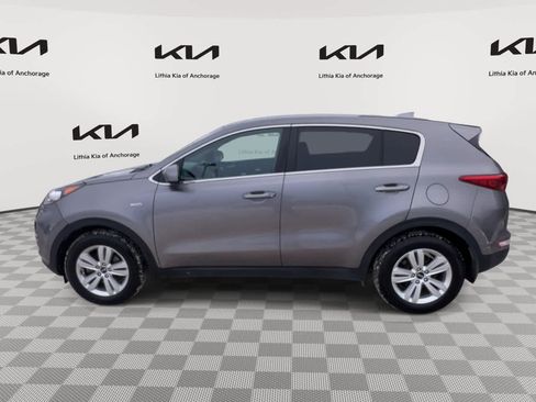 Used 2018 Kia Sportage LX image 5