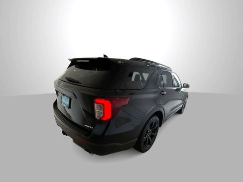 Used 2022 Ford Explorer ST-Line w/ Class IV Trailer Tow Package AWD/4WD image 8