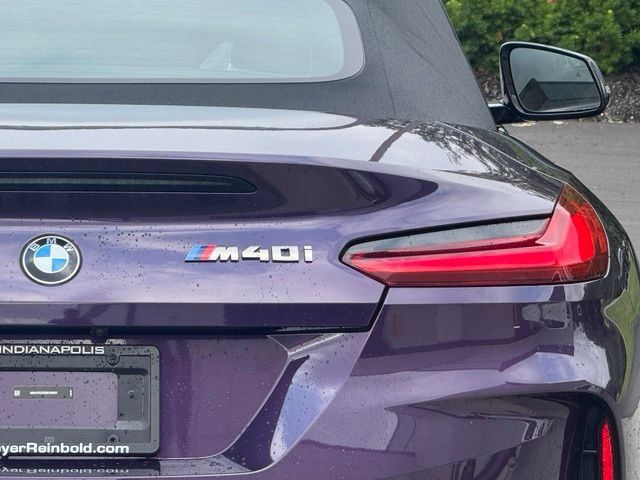 Certified 2025 BMW Z4 M40i w/ Premium Package RWD image 7