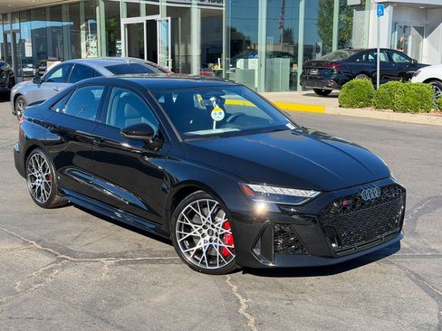 New 2026 Audi RS 3 image 3