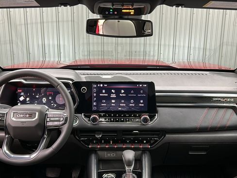 Used 2024 GMC Canyon AT4X image 35