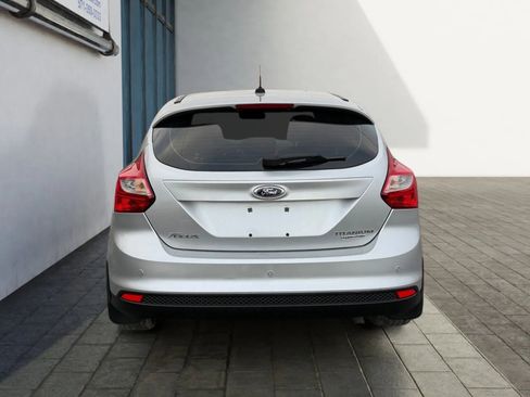 Used 2012 Ford Focus Titanium image 4