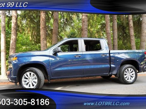 Used 2022 Chevrolet Silverado 1500 Custom w/ Safety Confidence Package AWD/4WD image 5