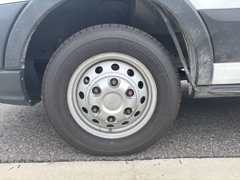 Used 2022 Ford Transit 350 DRW image 14