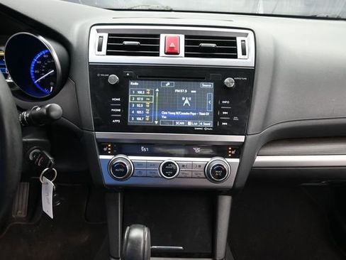 Used 2015 Subaru Legacy 2.5i Limited AWD/4WD image 18