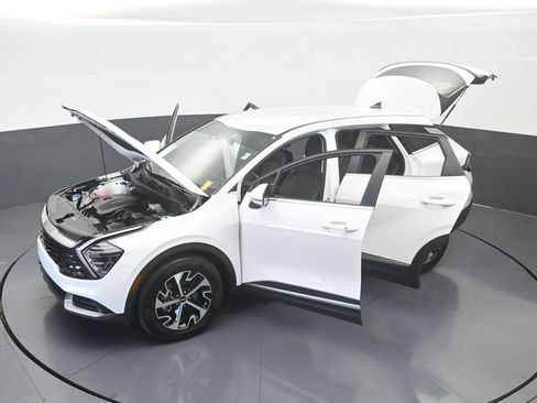 Used 2025 Kia Sportage EX FWD image 65