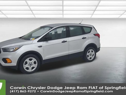 Used 2019 Ford Escape S image 7