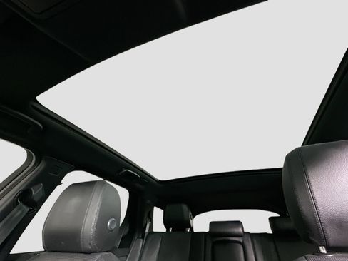 Certified 2016 Land Rover Discovery Sport HSE image 23