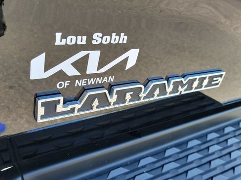 Used 2021 RAM 2500 Laramie AWD/4WD image 8