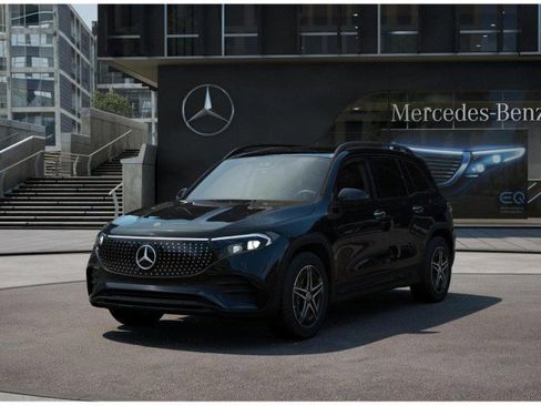Used 2024 Mercedes-Benz EQB 250+ image 56