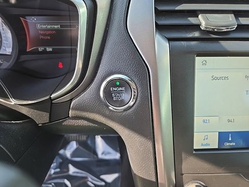 Used 2020 Ford Fusion S image 23