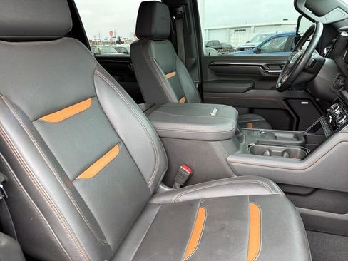 Used 2024 GMC Sierra 2500 AT4 w/ Technology Package AWD/4WD image 22
