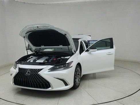 Used 2025 Lexus ES 350 Ultra Luxury image 72