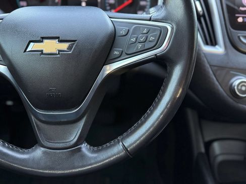 Used 2020 Chevrolet Malibu RS FWD image 27