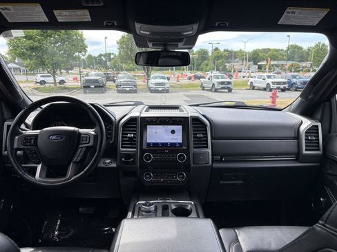 Certified 2021 Ford Expedition XLT AWD/4WD image 8