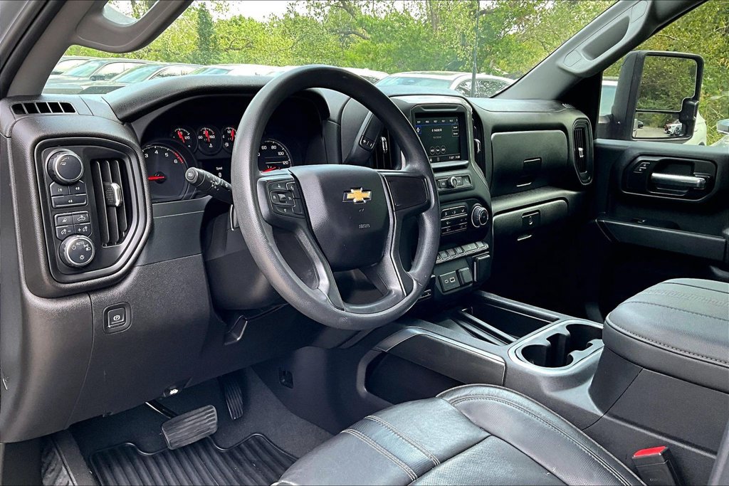 Used 2024 Chevrolet Silverado 2500 Custom w/ Custom Value Package AWD/4WD image 15