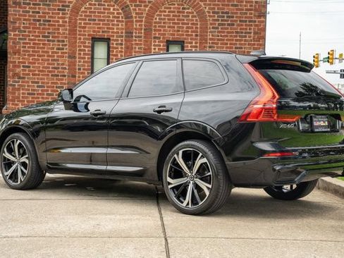 Used 2024 Volvo XC60 B5 Ultimate w/ Protection Package Premier AWD/4WD image 7