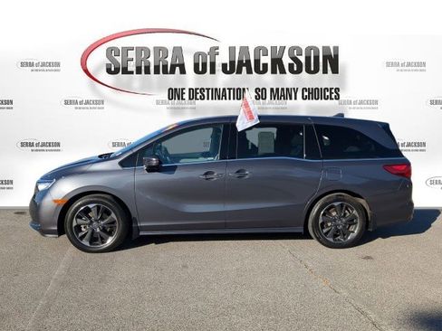 Used 2024 Honda Odyssey Elite image 6