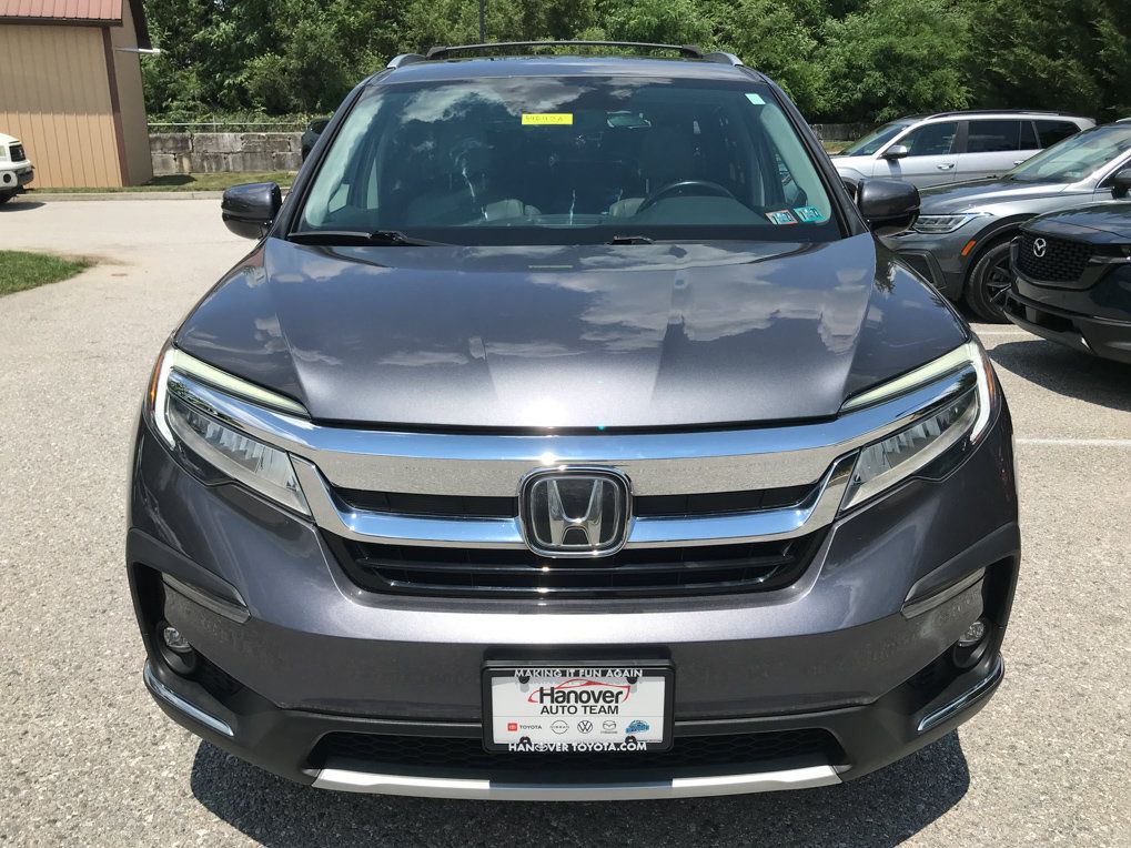 Used 2021 Honda Pilot Touring image 3