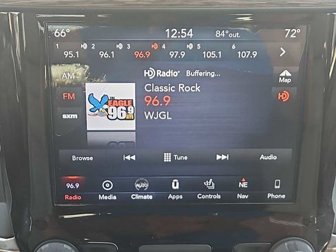 Used 2019 RAM 1500 Laramie image 12