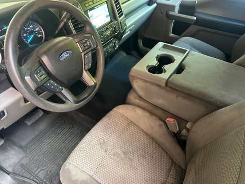 Used 2018 Ford F350 XLT w/ XLT Premium Package AWD/4WD image 11