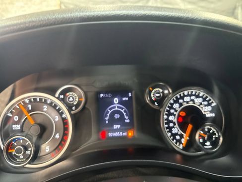 Used 2020 RAM 2500 Tradesman AWD/4WD image 19