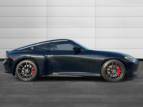 Used 2024 Nissan Z Performance w/ Floor Mat Package RWD image 2
