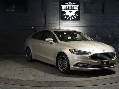 Used 2018 Ford Fusion Titanium AWD/4WD image 8