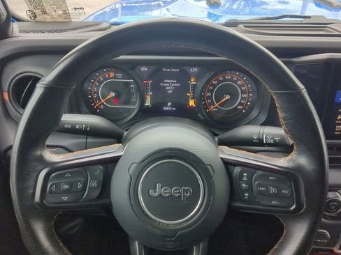 Certified 2024 Jeep Gladiator Mojave AWD/4WD image 28