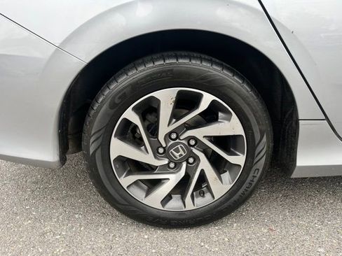 Used 2016 Honda Civic EX image 37