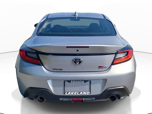 Used 2023 Toyota GR86 image 6