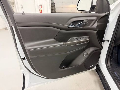 Certified 2019 GMC Acadia SLT image 20