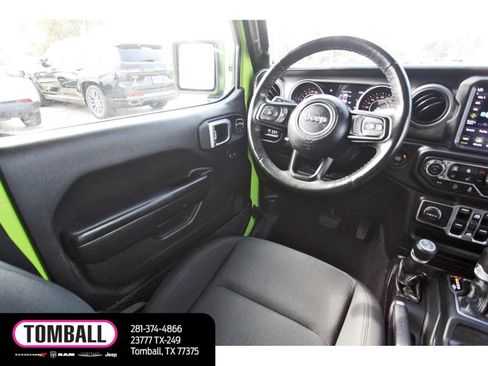 Used 2021 Jeep Gladiator Sport image 10