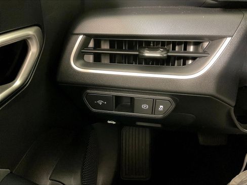 Used 2025 Kia K4 FWD image 15