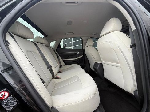 Used 2022 Hyundai Sonata SEL w/ Cargo Package image 12
