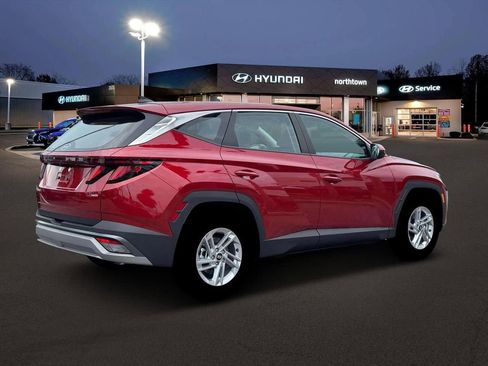 New 2026 Hyundai Tucson SE AWD/4WD image 8
