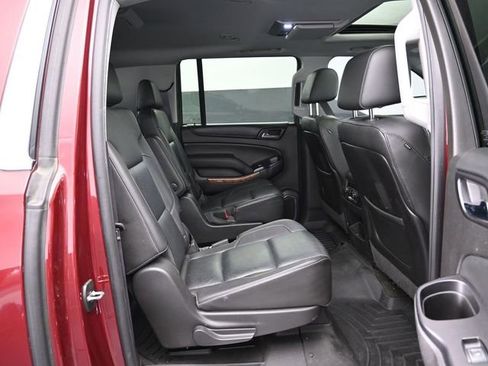 Used 2016 Chevrolet Suburban LTZ image 47