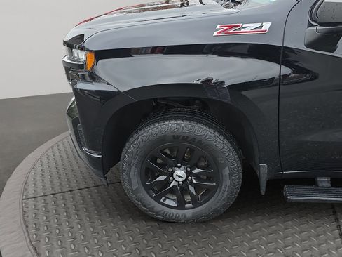 Used 2019 Chevrolet Silverado 1500 RST image 24