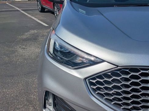 Used 2024 Ford Edge SEL w/ Convenience Package AWD/4WD image 9