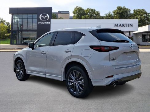 New 2025 MAZDA CX-5 Signature image 3
