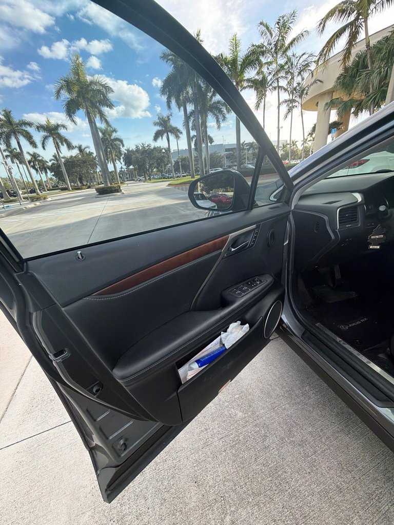 Used 2021 Lexus RX 350L FWD w/ Premium Package image 4