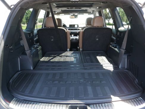 Certified 2022 Kia Telluride SX w/ SX Prestige Package AWD/4WD image 18