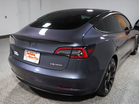 Used 2023 Tesla Model 3 Performance image 7