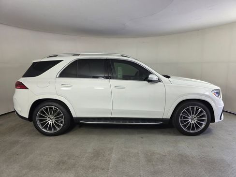 New 2026 Mercedes-Benz GLE 580 4MATIC image 3