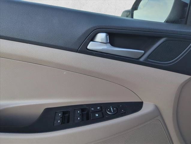 Used 2019 Hyundai Tucson SE FWD image 10