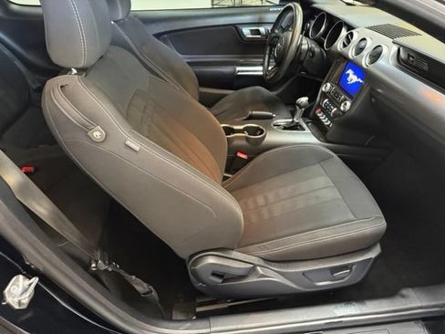 Used 2020 Ford Mustang Coupe w/ Equipment Group 101A RWD image 27